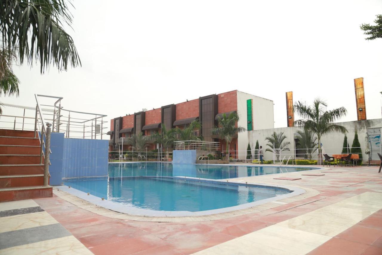 Hotel Sukhdeo Palace Gaya Ngoại thất bức ảnh